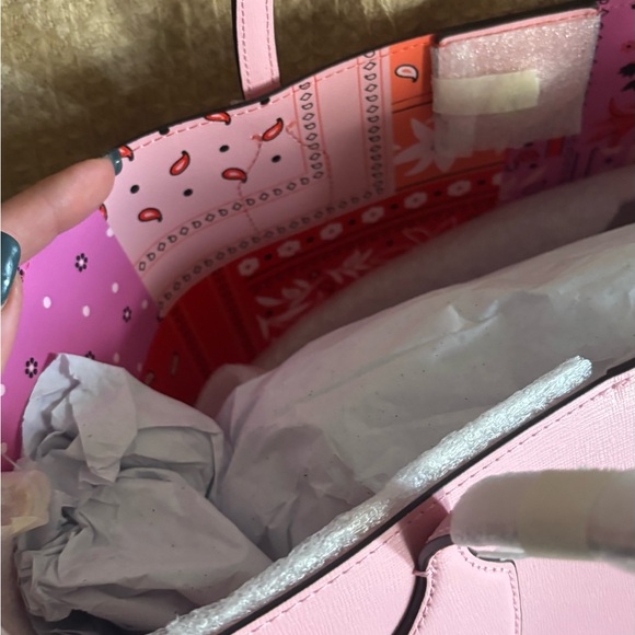 Authentic KATE SPADE Saffiano leather bandana print with wristlet tote bag - Picture 4 of 16